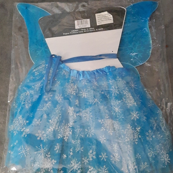 Tutu Costume Set. Frozen Print Tutu & Wings - Picture 4 of 4